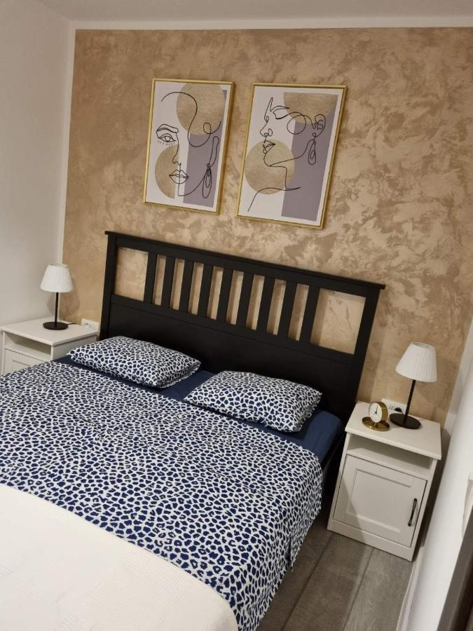 Apartman Ivano Cres Apartment Екстериор снимка