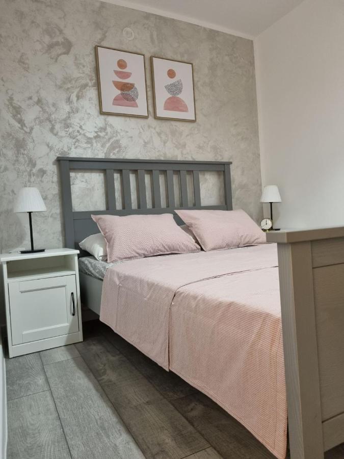 Apartman Ivano Cres Apartment Екстериор снимка