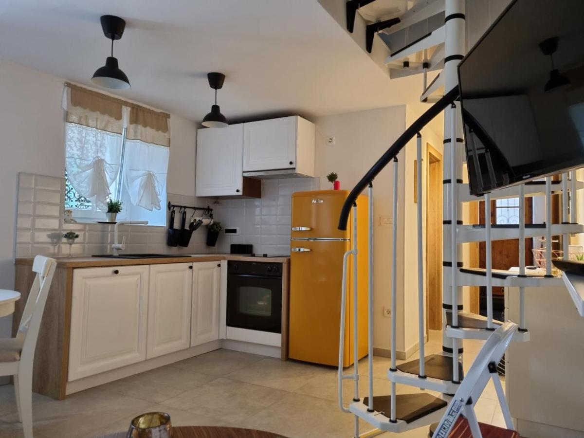Apartman Ivano Cres Apartment Екстериор снимка