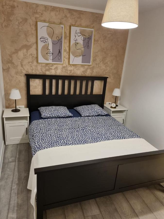 Apartman Ivano Cres Apartment Екстериор снимка